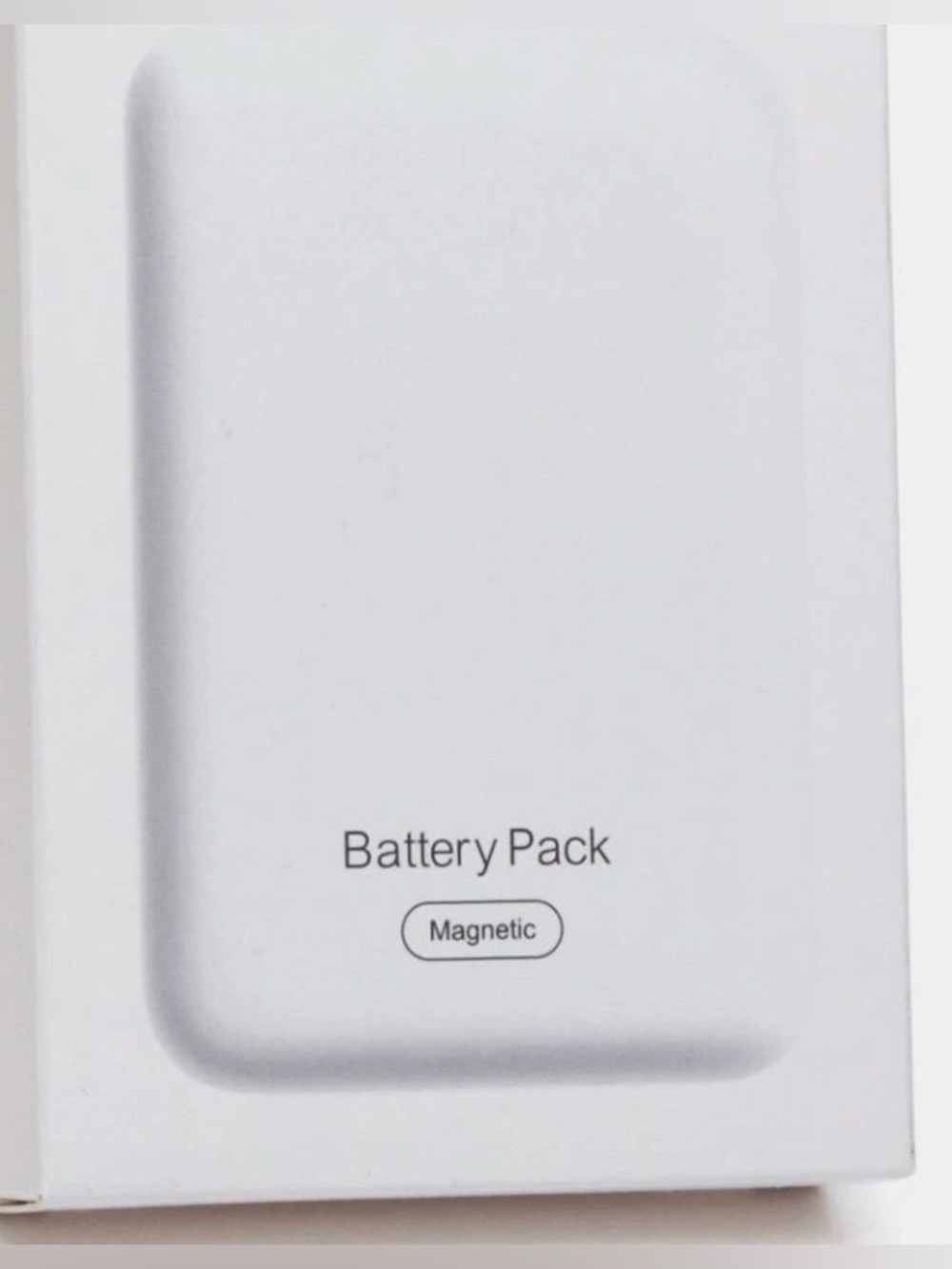 🌸. Magnetic Battery Pack Power Bank - White